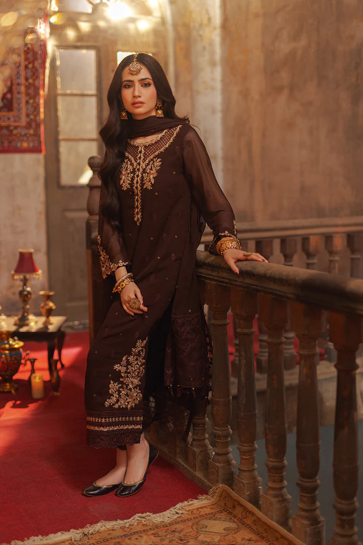 Amber Aura Embroidered 3pcs
