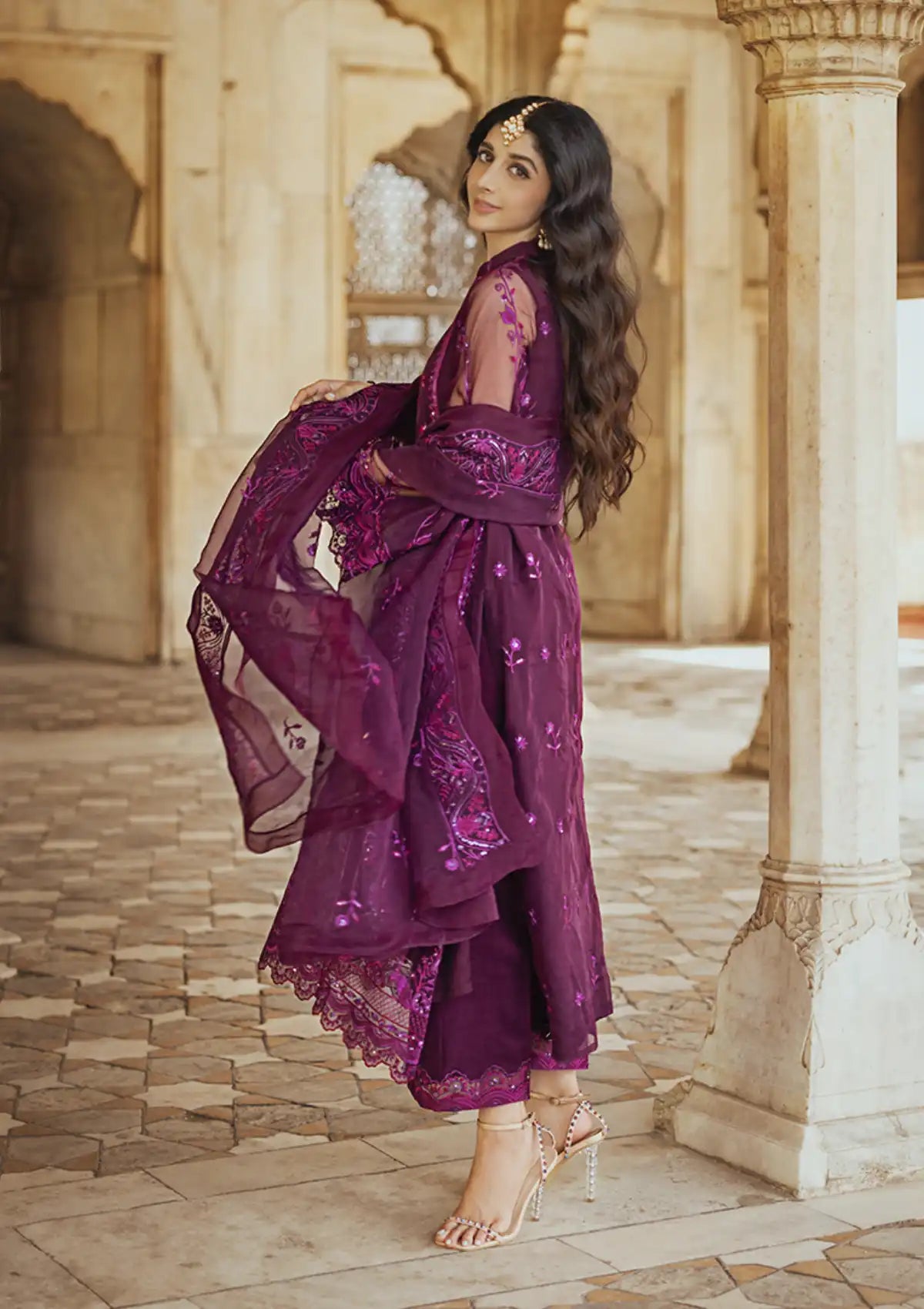 Zainab Chottani Tahra Luxury Festive'23 D-10 Mah'Bano